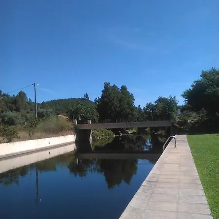 Εξοχικό σπίτι Palheiros Da Ribeira Pracana Cimeira