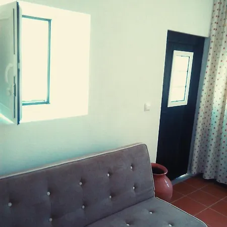 בית כפרי Palheiros Da Ribeira *