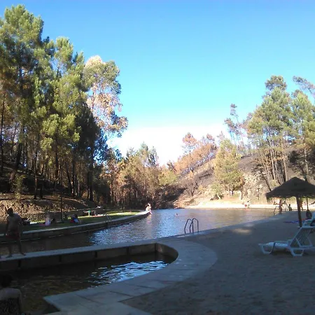 בית כפרי Palheiros Da Ribeira *