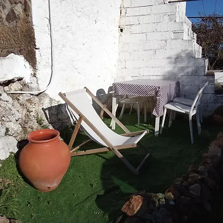 Palheiros Da Ribeira *